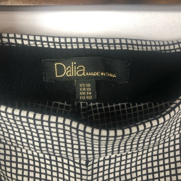 Dalia Black & White Checkered Plaid Skinny Stretch Legging Pants 10 - Picture 5 of 7